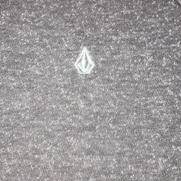 Volcom Men's size small Heather Gray Crewneck Sweater - Picture 3 of 11